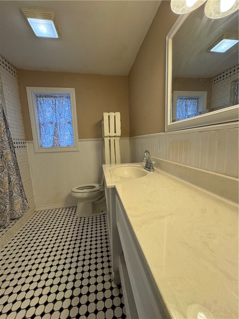 1773 Main St Property Photo 9