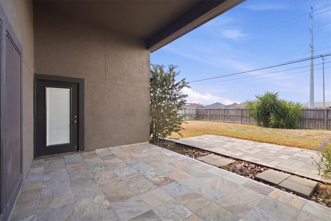 3905 Elvis Dr Property Photo 38
