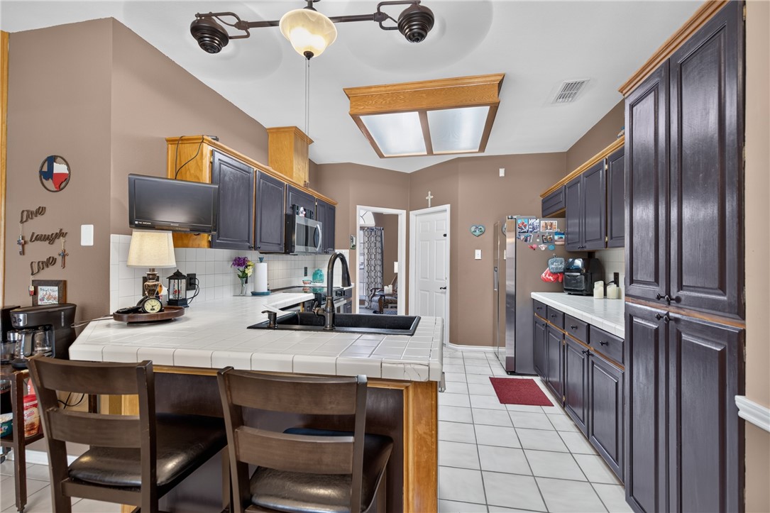 15001 Red River Dr Property Photo 11