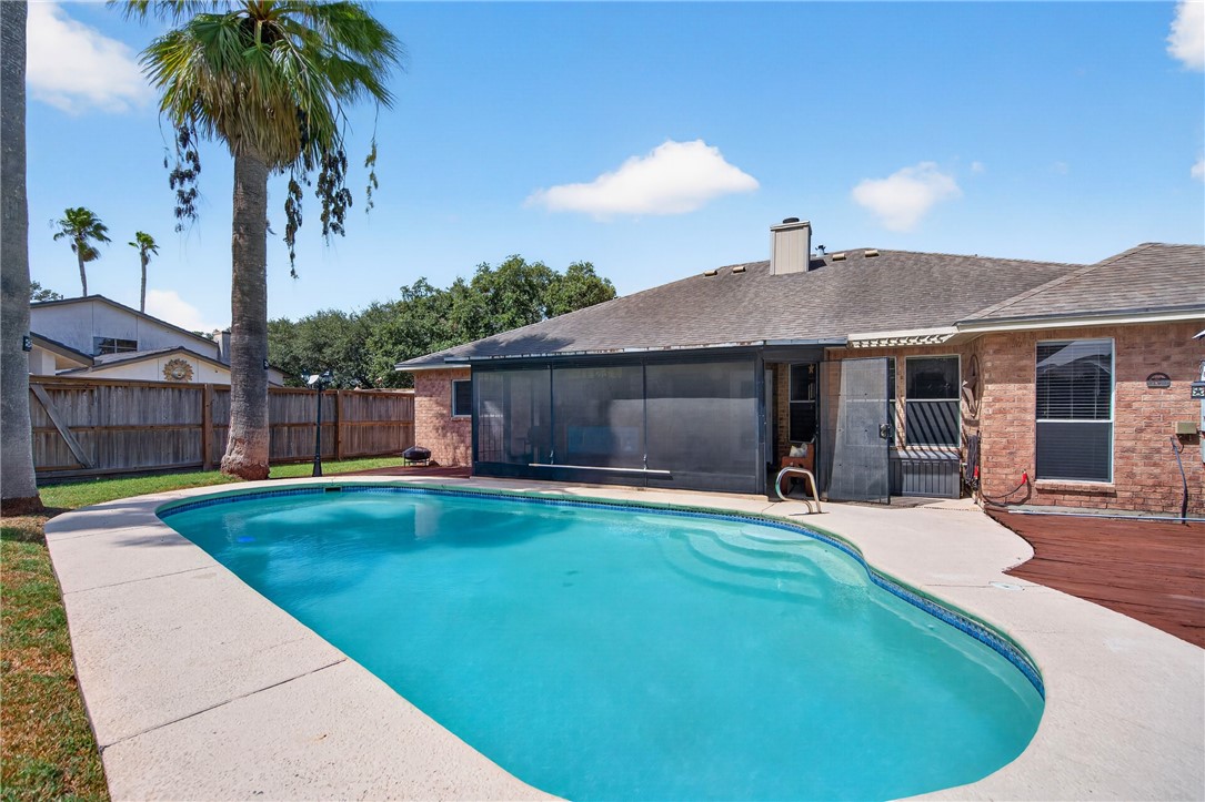 15001 Red River Dr Property Photo 25