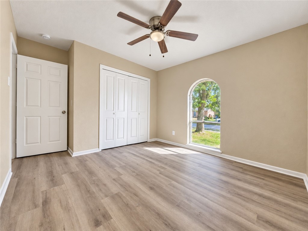 4702 Coventry Property Photo 13