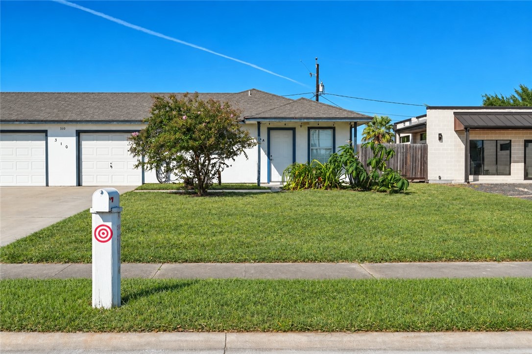 310 Easy St A Property Photo 1
