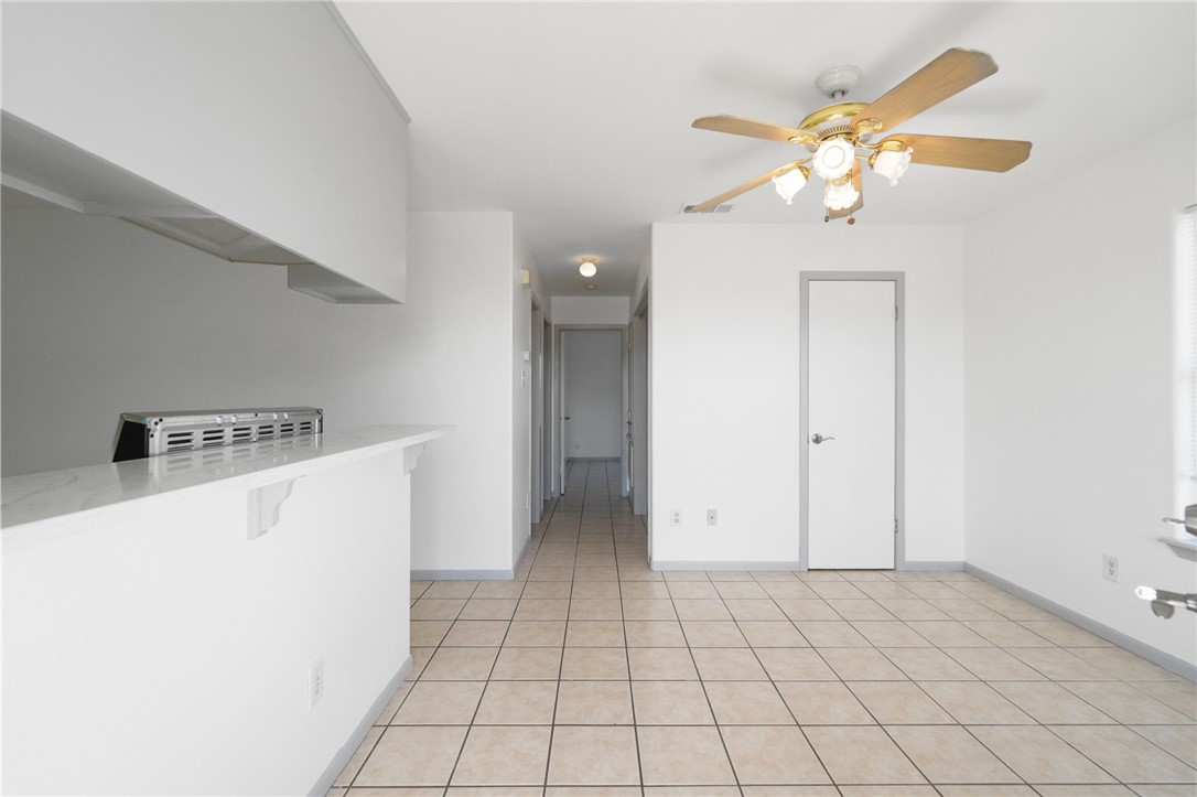 310 Easy St A Property Photo 2