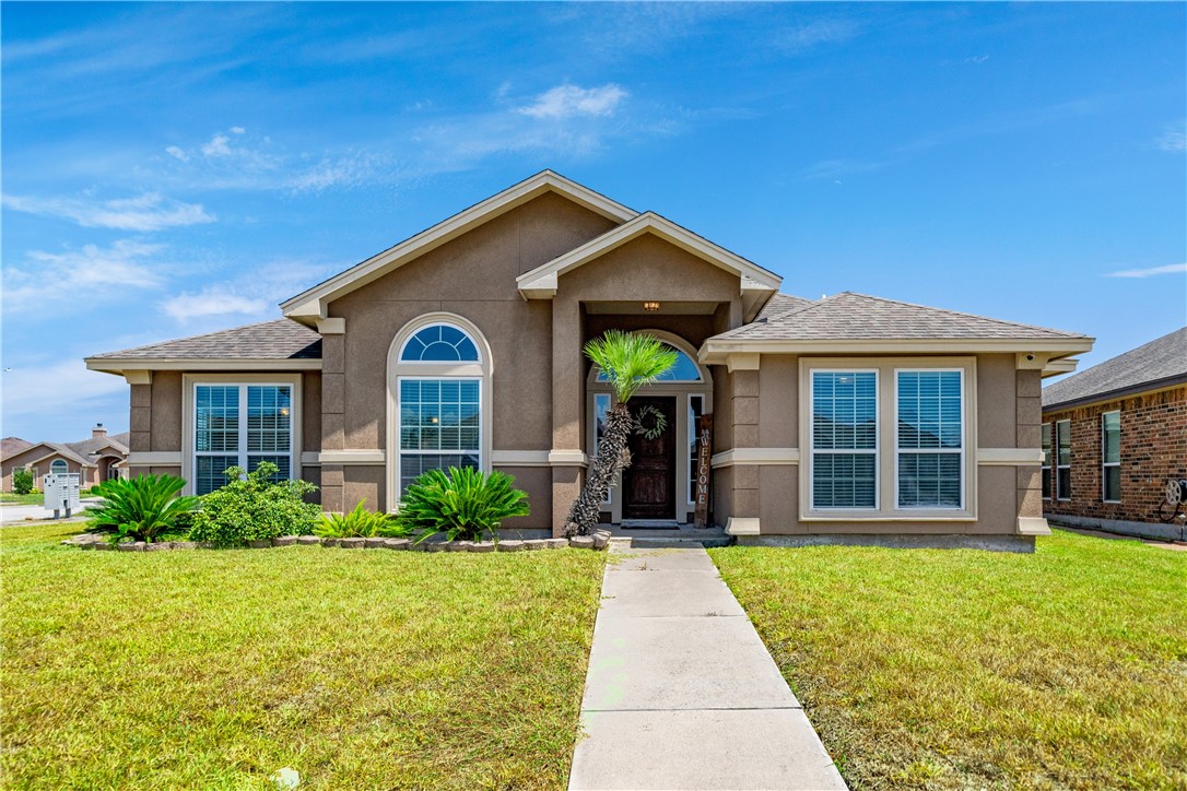 3930 Amadas Dr Property Photo 4