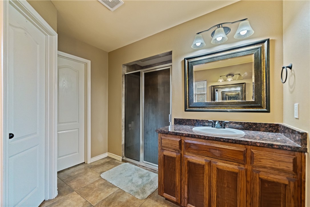 3930 Amadas Dr Property Photo 28