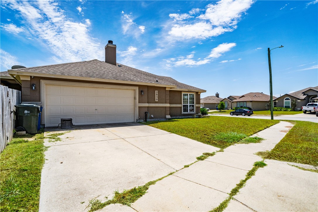 3930 Amadas Dr Property Photo 36