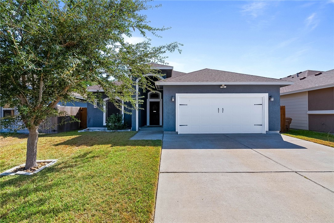 7309 Clapton Dr Property Photo