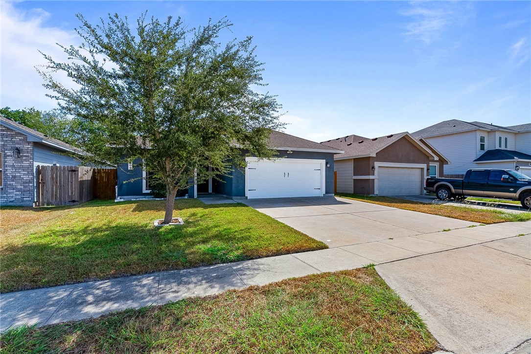 7309 Clapton Dr Property Photo 3