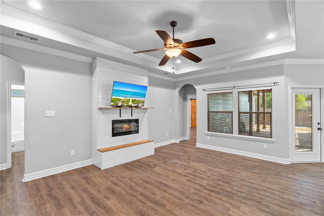 7309 Clapton Dr Property Photo 5