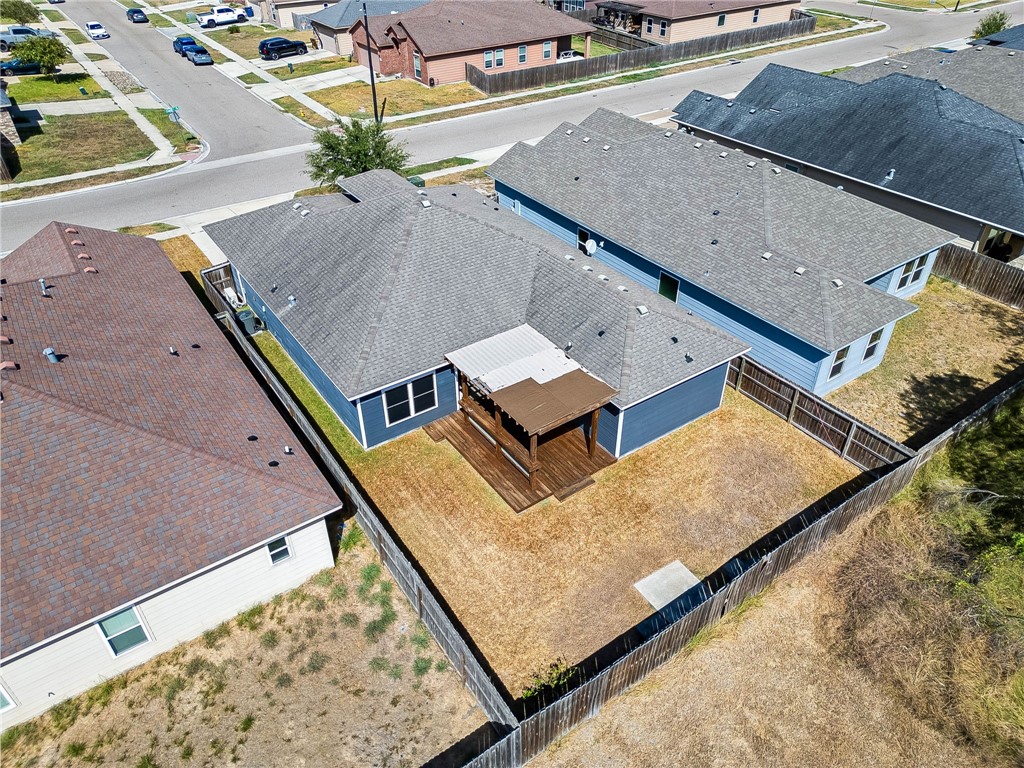 7309 Clapton Dr Property Photo 28