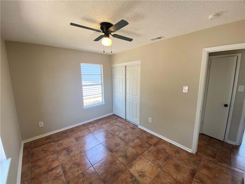 1433 Madrid Dr Property Photo 15