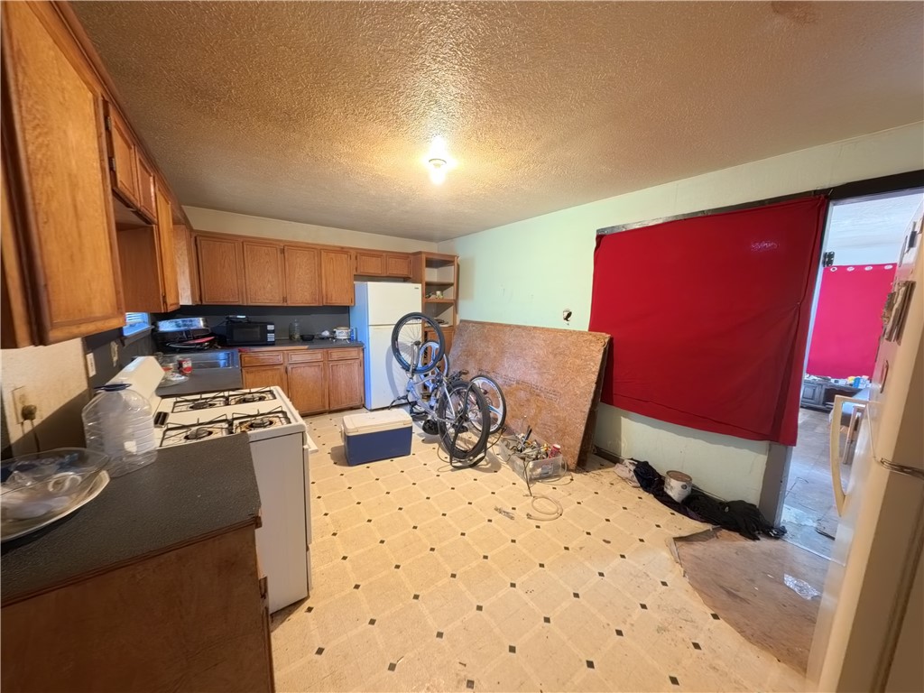 1720 Morris St Property Photo 7