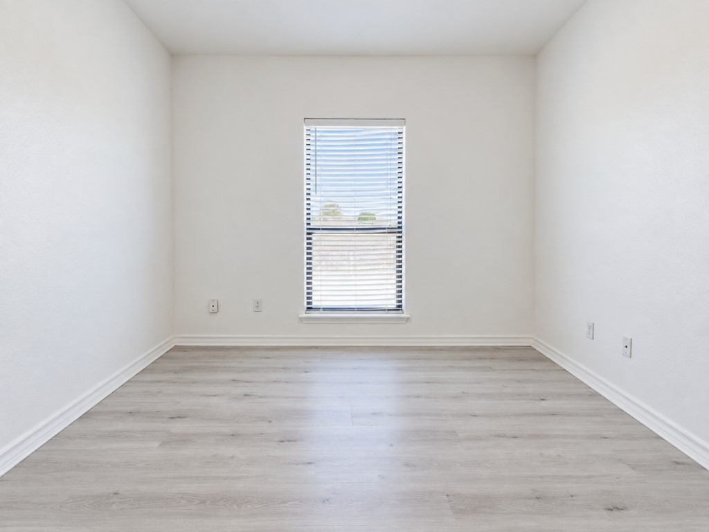 2514 Dewberry Dr Property Photo 21