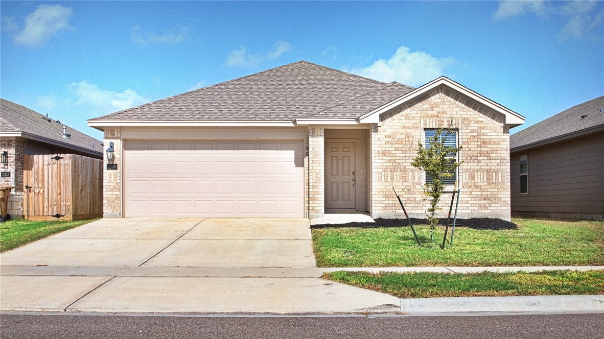 2309 Delightful Property Photo 1