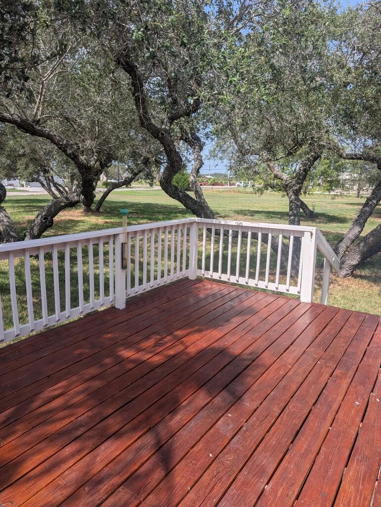 112 Cielo Vista Dr Property Photo 2