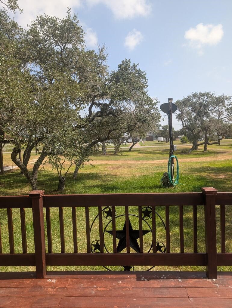 112 Cielo Vista Dr Property Photo 4