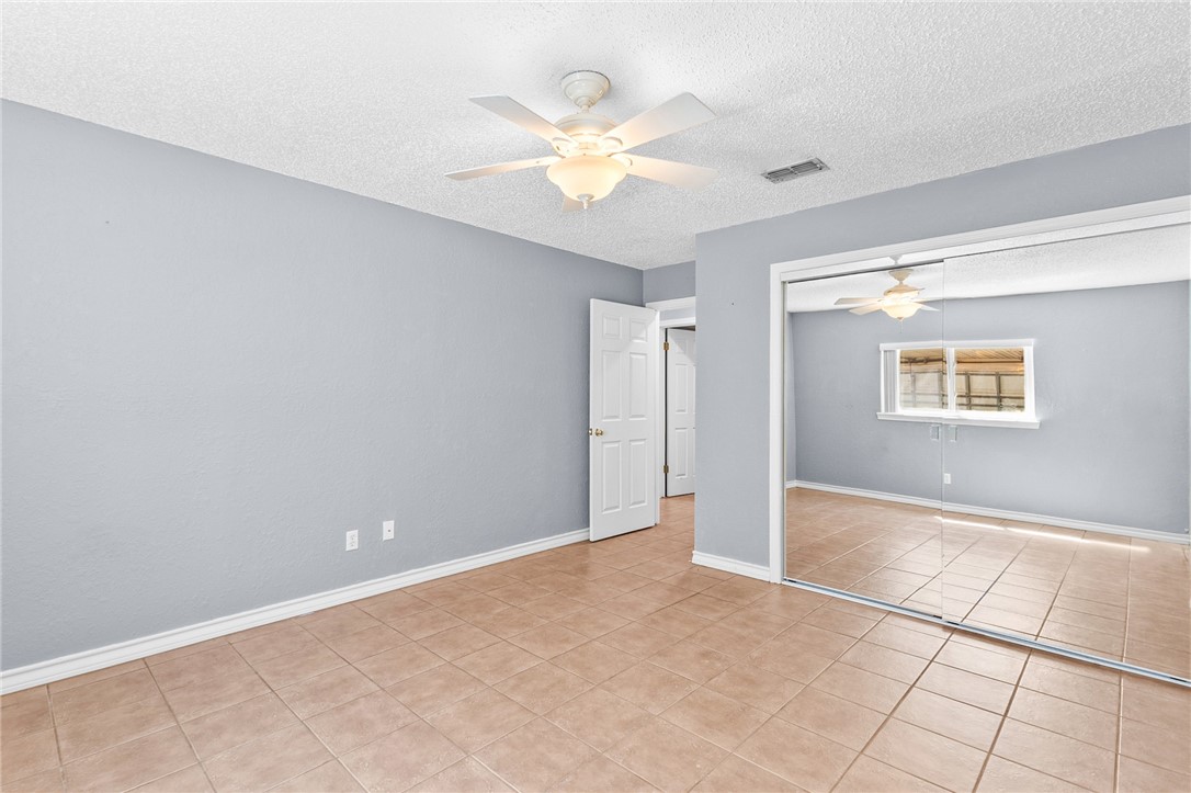 722 Oriole St Property Photo 12