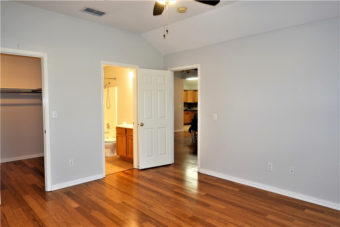 1120 La Mirada Property Photo 18