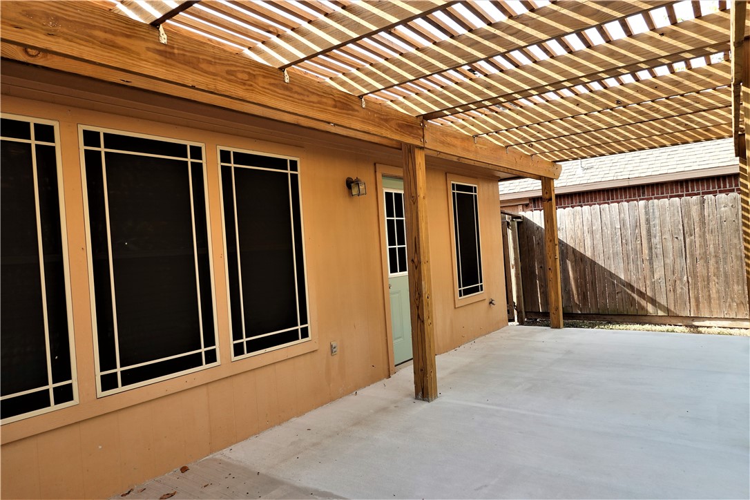 1120 La Mirada Property Photo 39