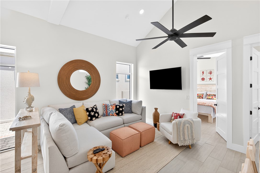 114 Porto Villageo Dr Property Photo 3