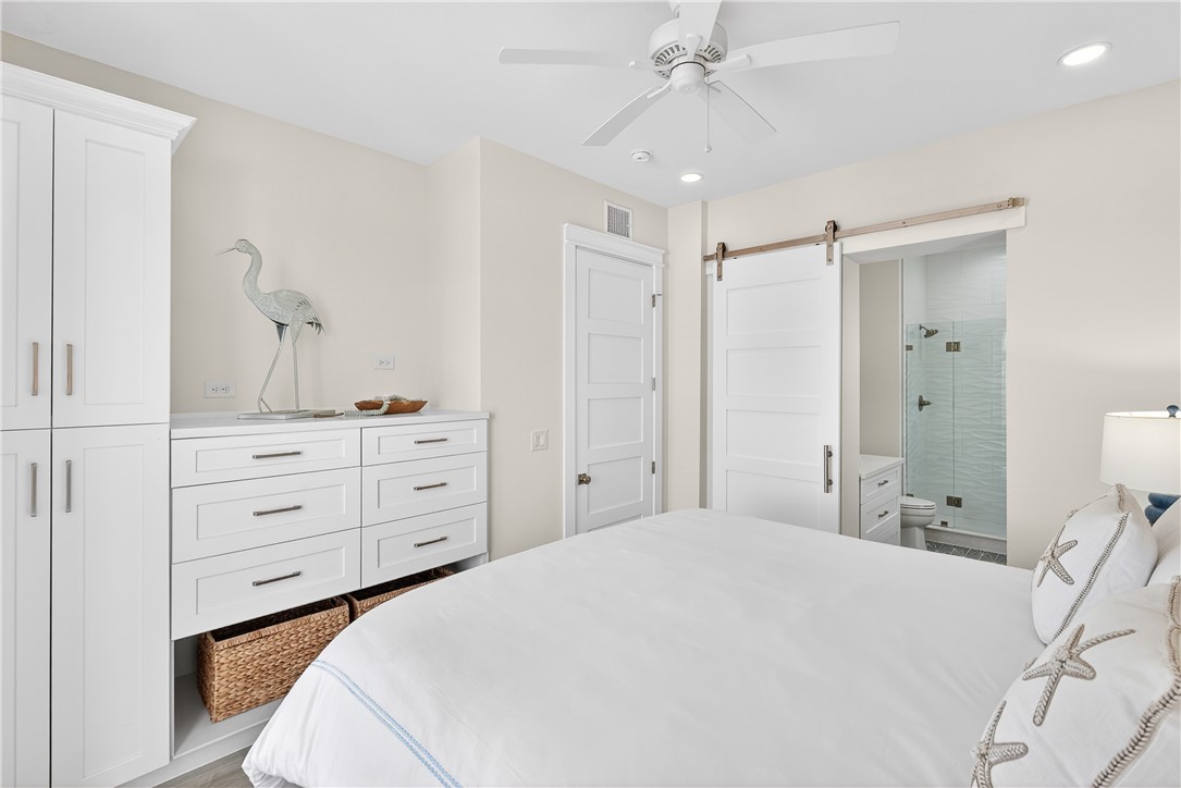 110 Porto Villageo Dr Property Photo 20