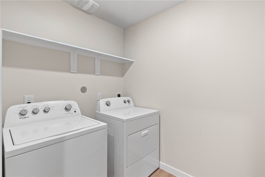 1308 Maverick St Property Photo 14