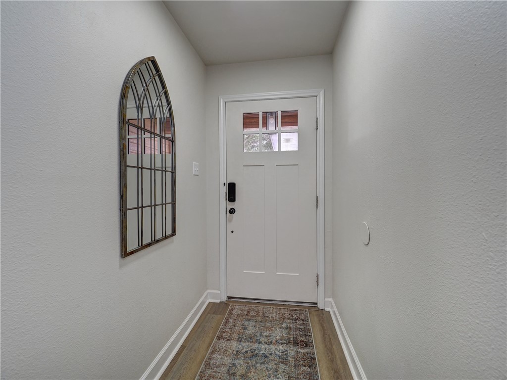 13938 Windjammer Dr Property Photo 4