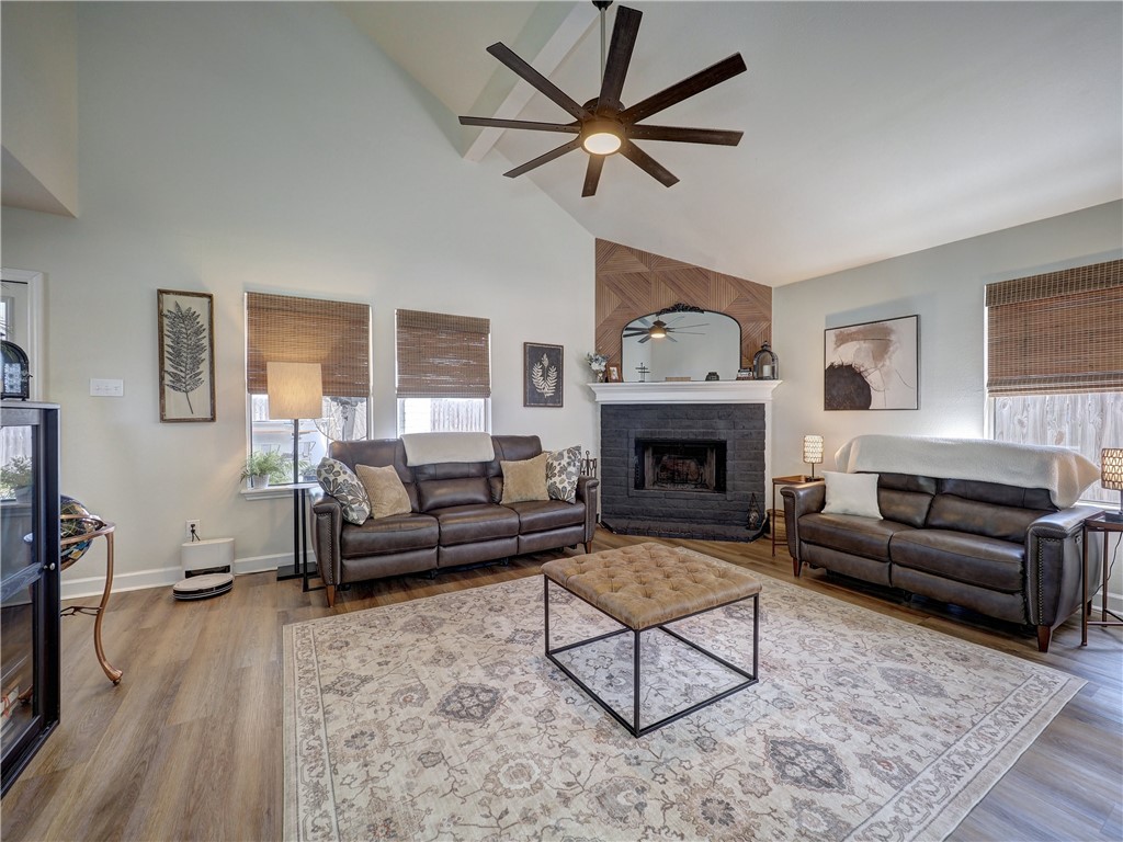 13938 Windjammer Dr Property Photo 6
