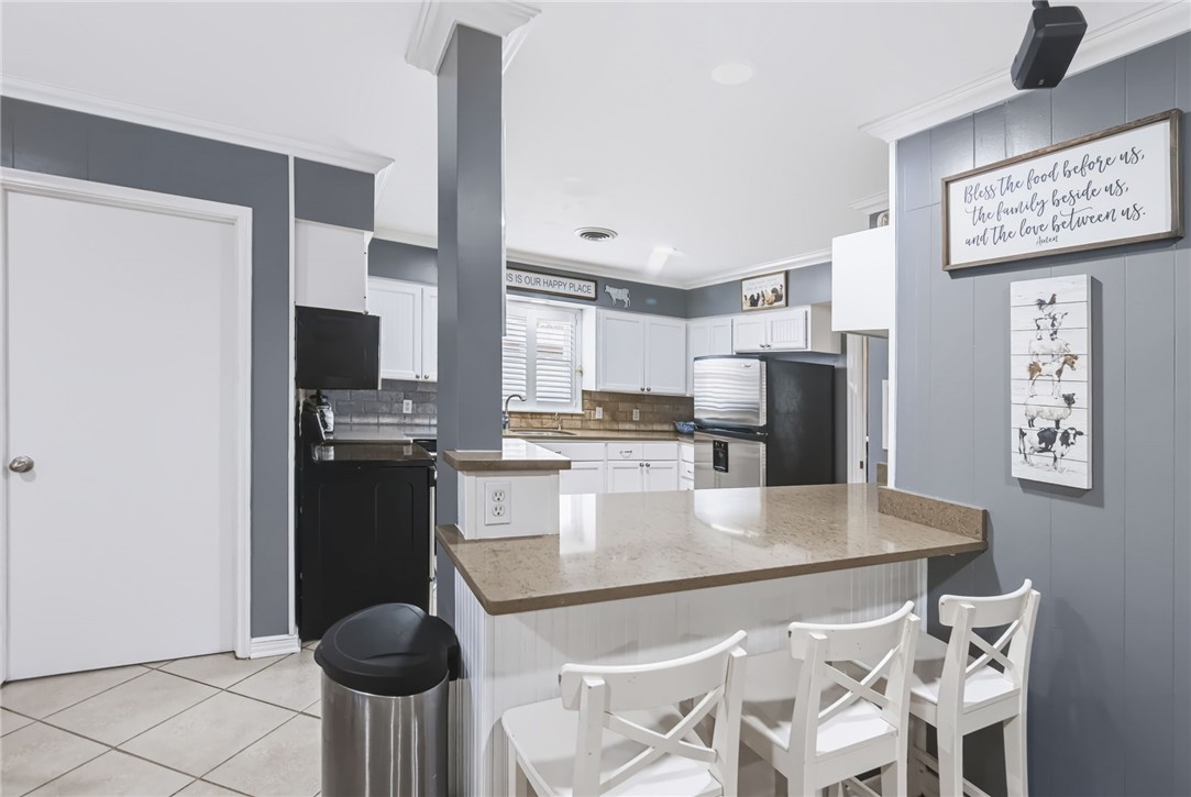 633 Moray Pl Property Photo 14