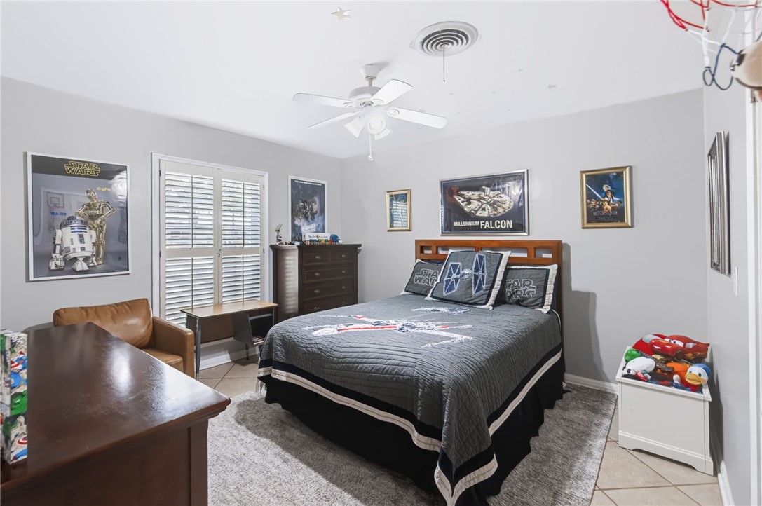 633 Moray Pl Property Photo 28