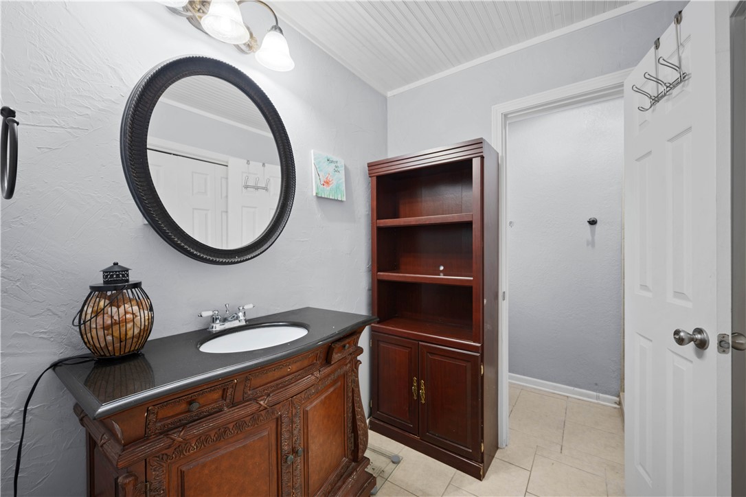 2130 Eastwind St Property Photo 31