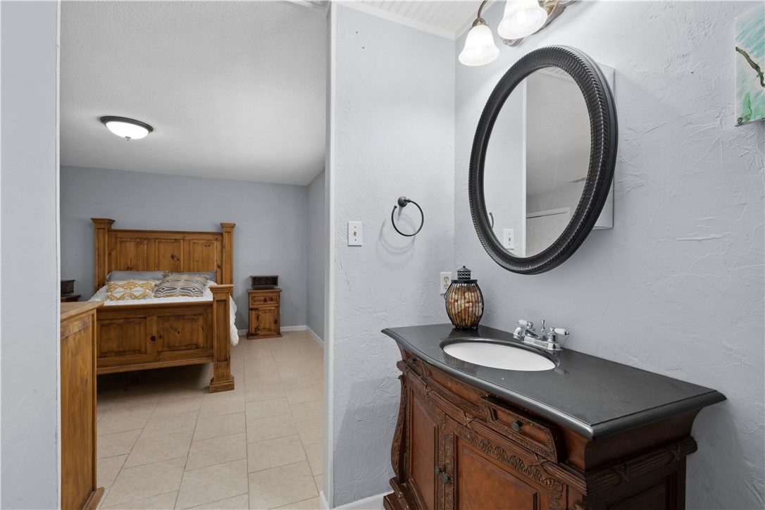 2130 Eastwind St Property Photo 32