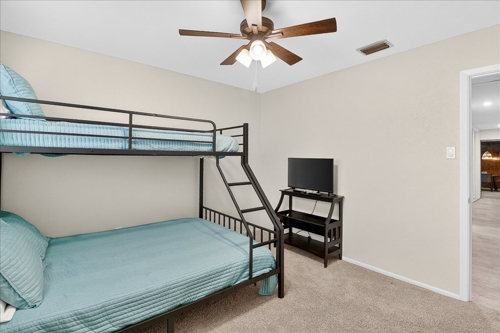 5422 Whitemarsh Dr Property Photo 39