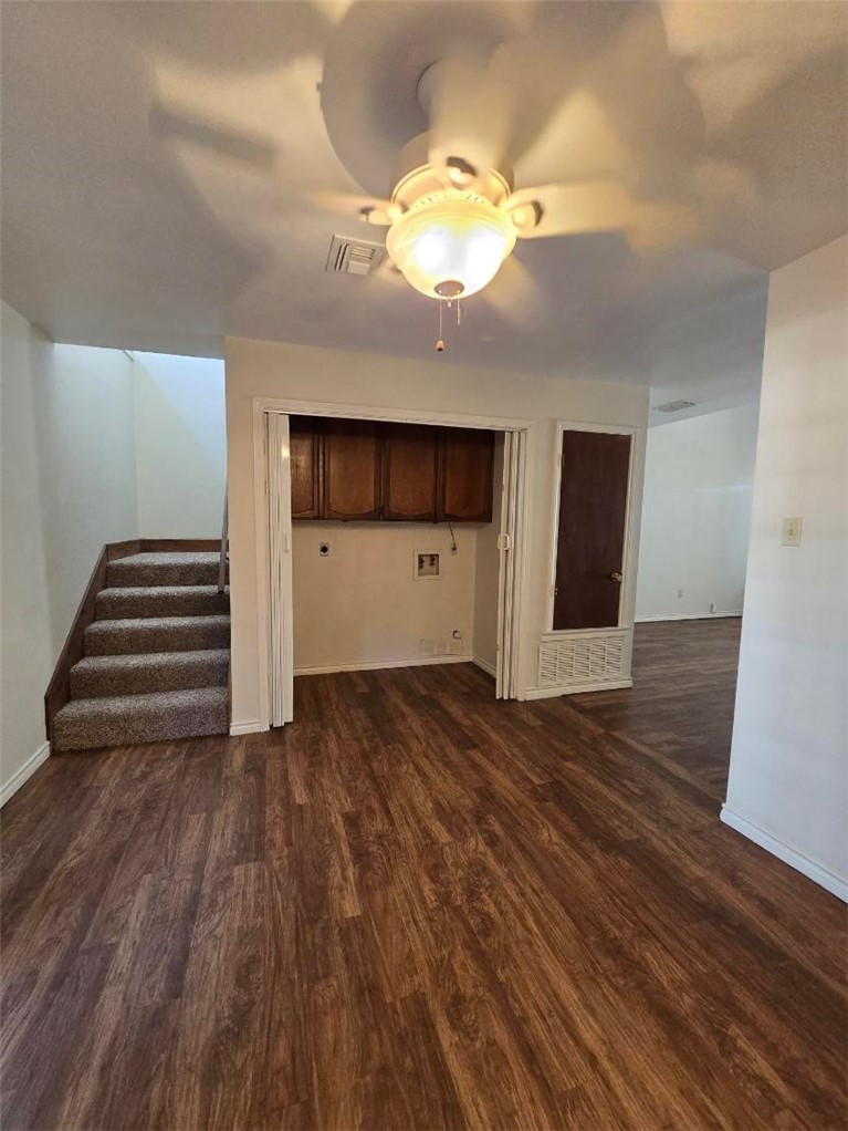 5166 Middlecoff Road B Property Photo 23