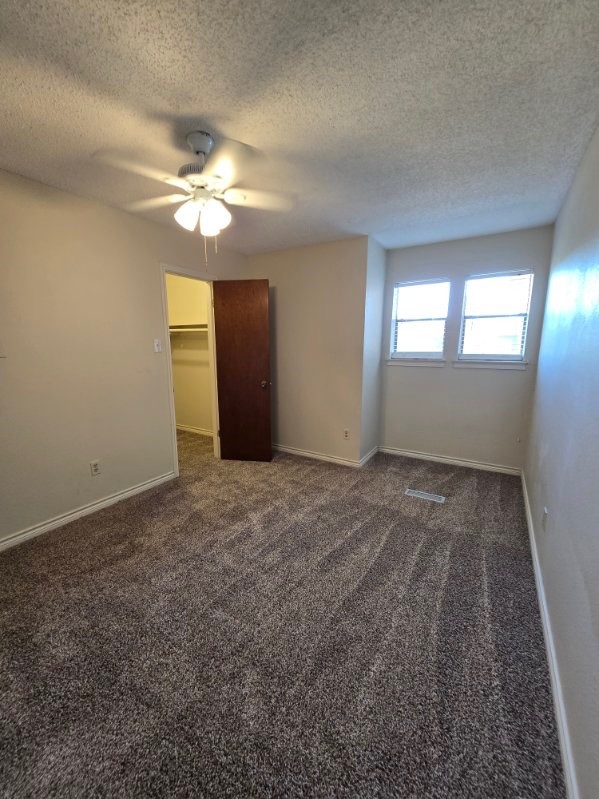 5166 Middlecoff Road B Property Photo 30