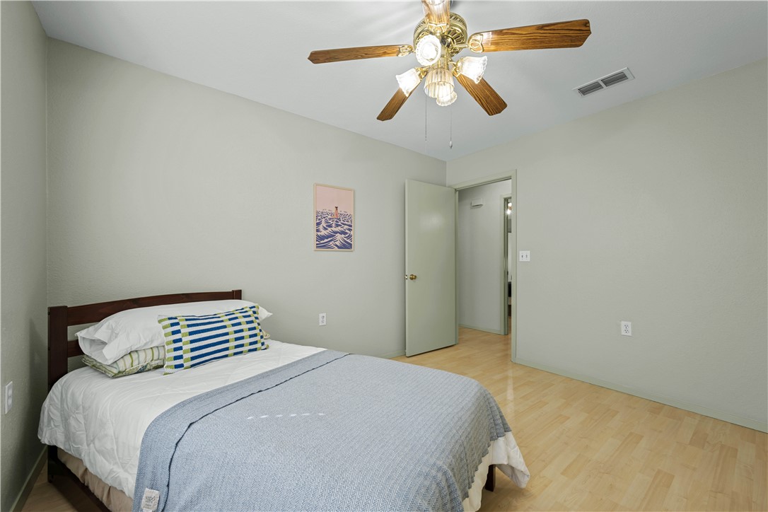 1513 Bluebird Ln Property Photo 17