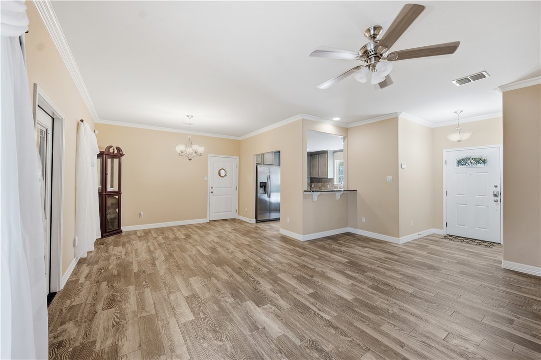 3146 Lenore Ave Property Photo 5