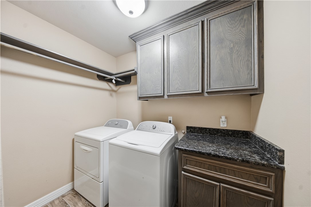 3146 Lenore Ave Property Photo 9