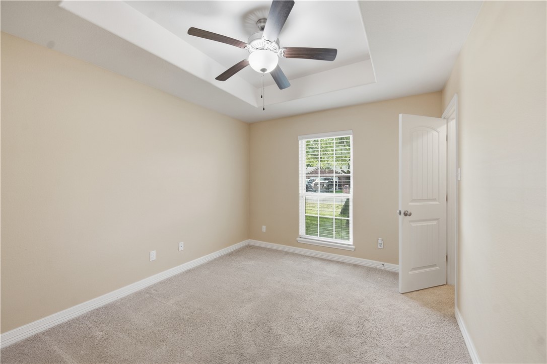 3146 Lenore Ave Property Photo 22