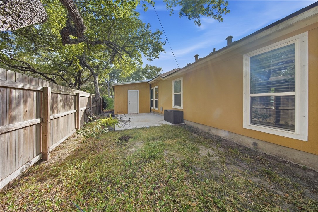 3146 Lenore Ave Property Photo 33