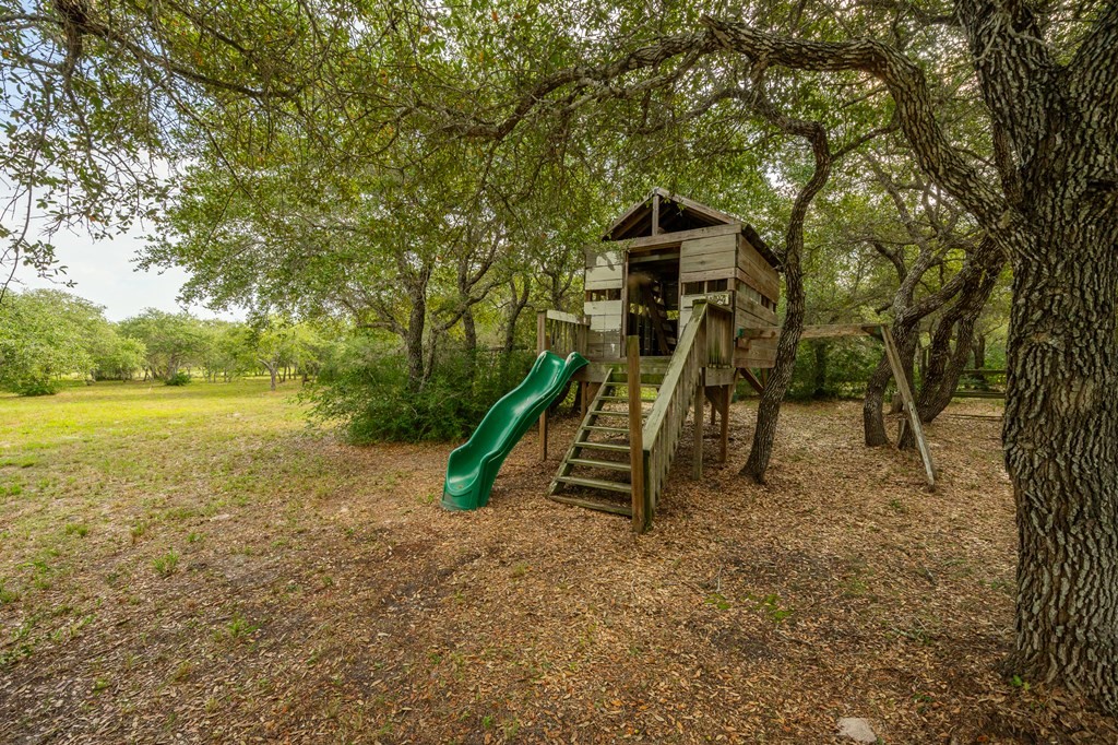 1140 W Beasley Avenue Property Photo 36