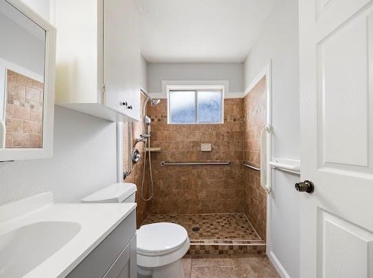1821 Roslyn St Property Photo 7