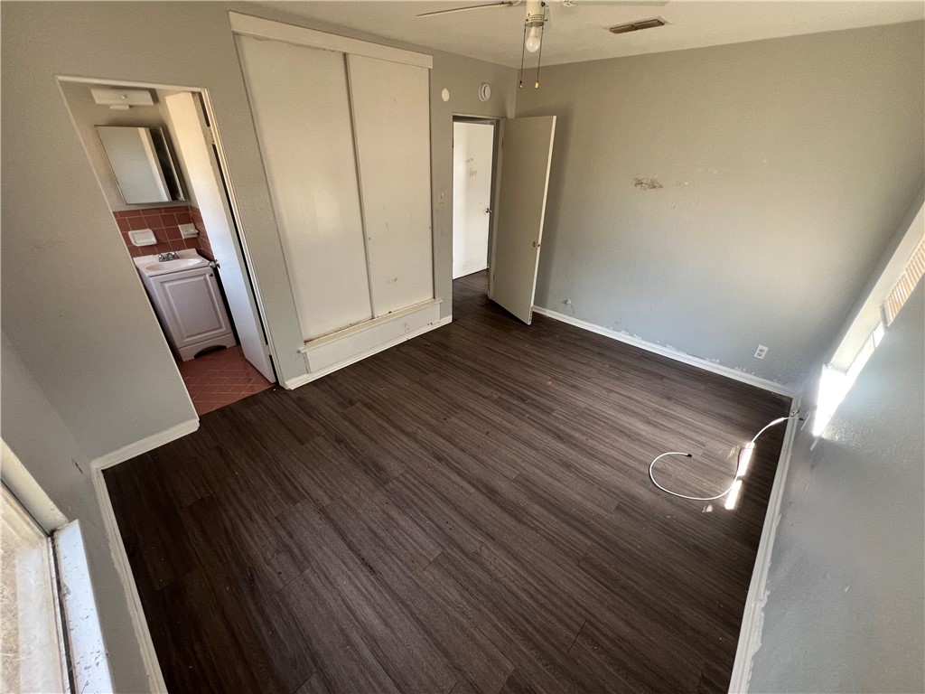 4913 Franklin Dr Property Photo 7