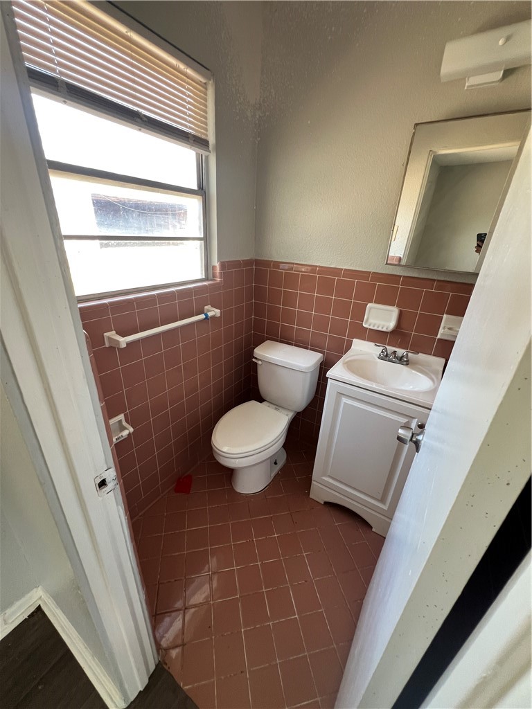 4913 Franklin Dr Property Photo 8