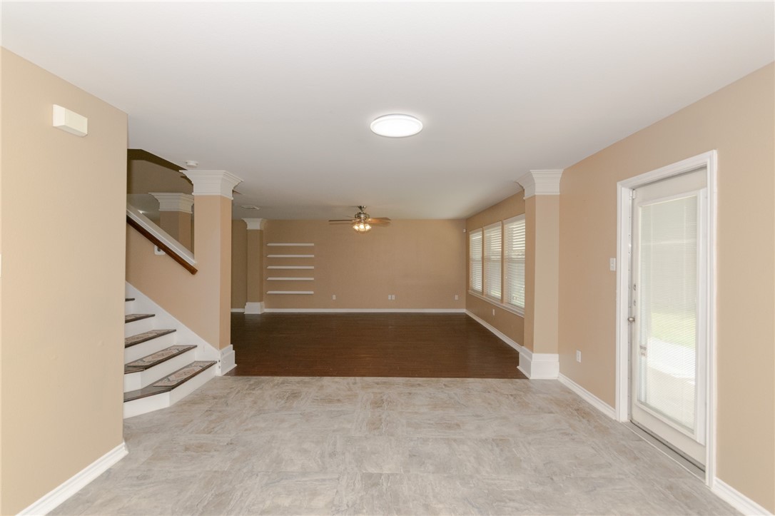 3922 Accrington Ct Property Photo 8
