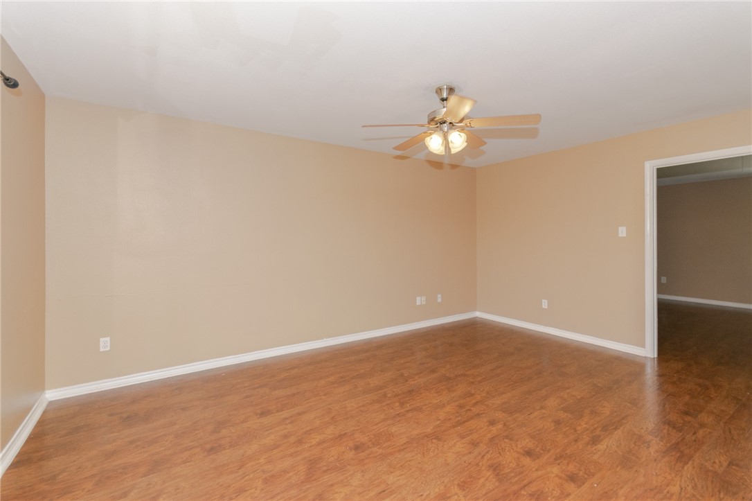 3922 Accrington Ct Property Photo 13
