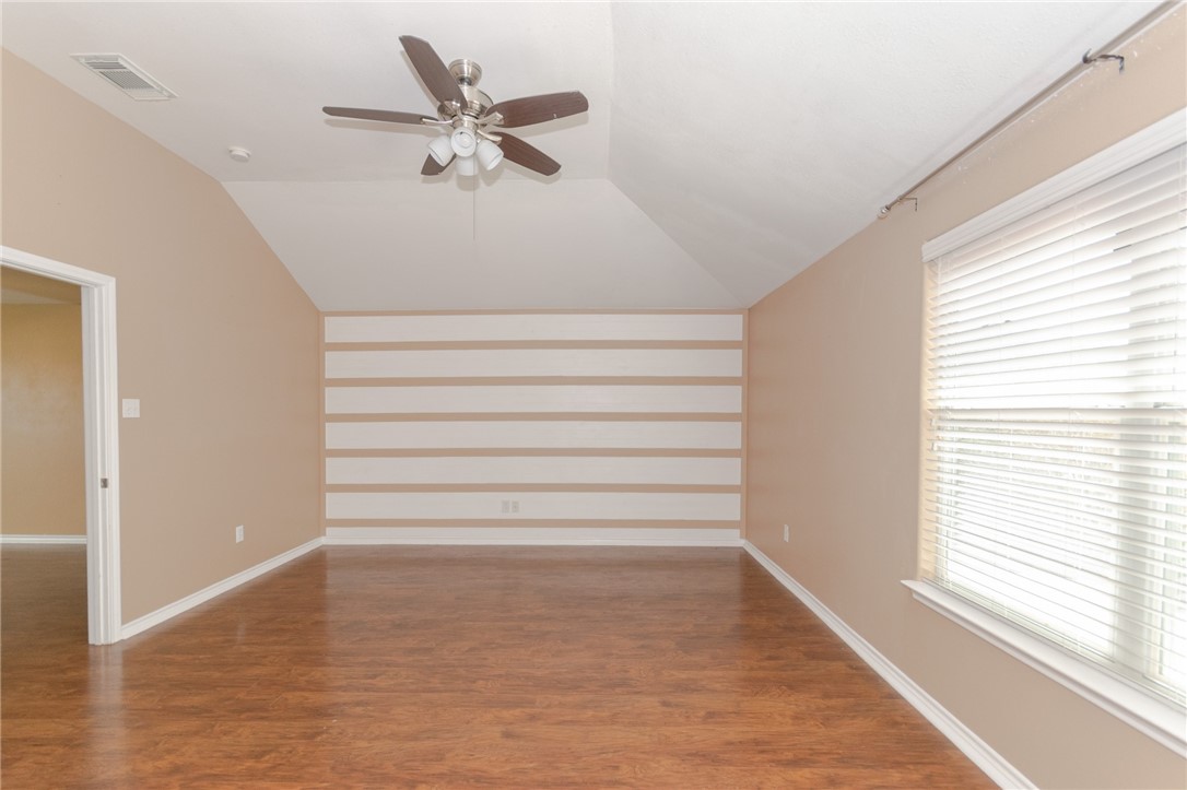 3922 Accrington Ct Property Photo 15