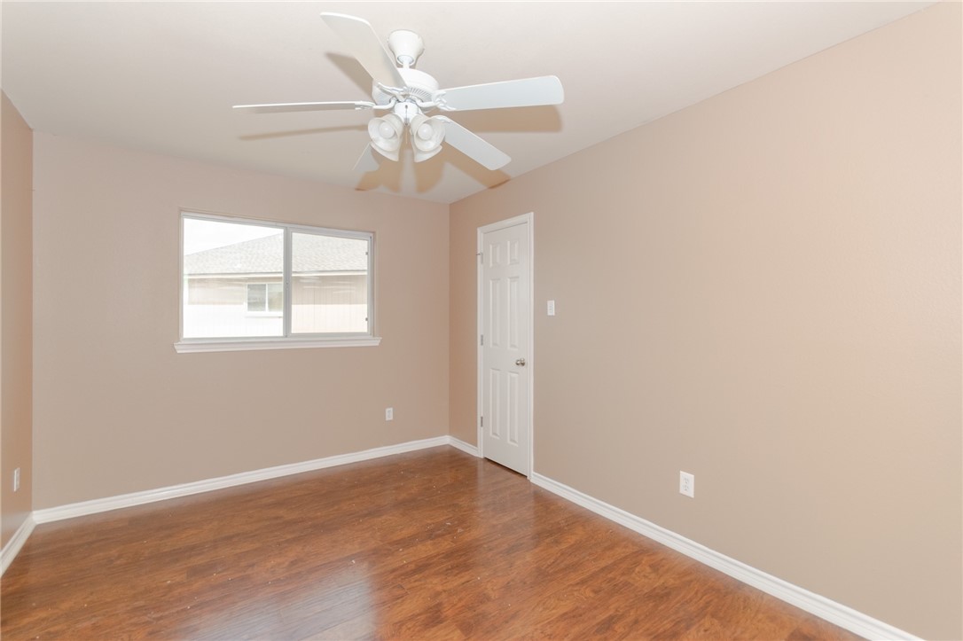 3922 Accrington Ct Property Photo 20
