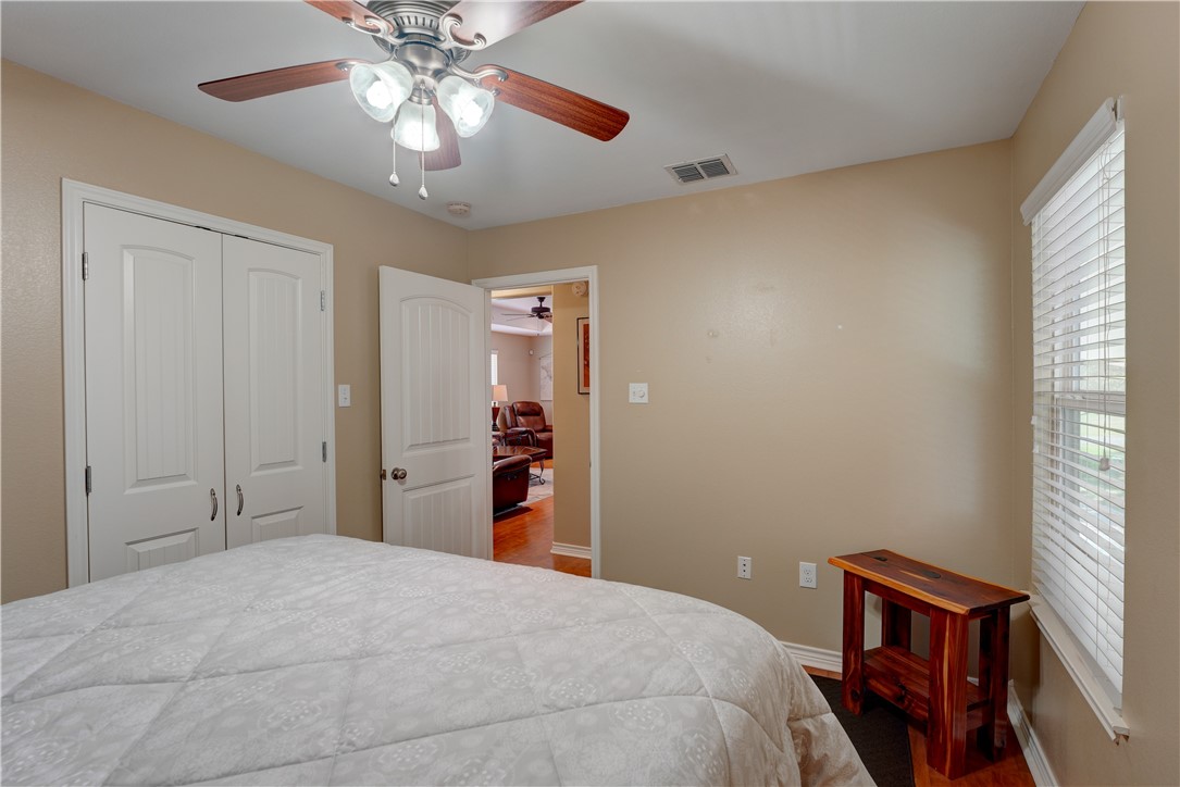 1023 S Fuqua St Property Photo 20