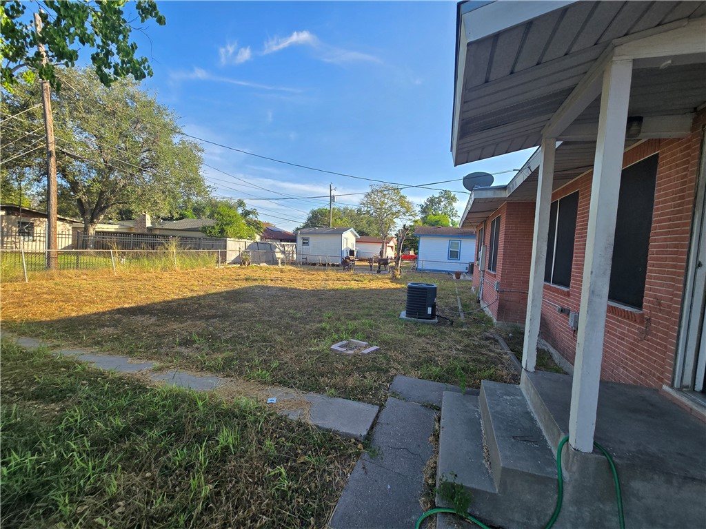 4502 Moravian Dr Property Photo 11